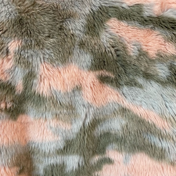 Epic Threads Fur Camo Print Coat (Fully Lined) - Picture 4 of 5